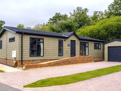 55 The Paddocks Warfield Park