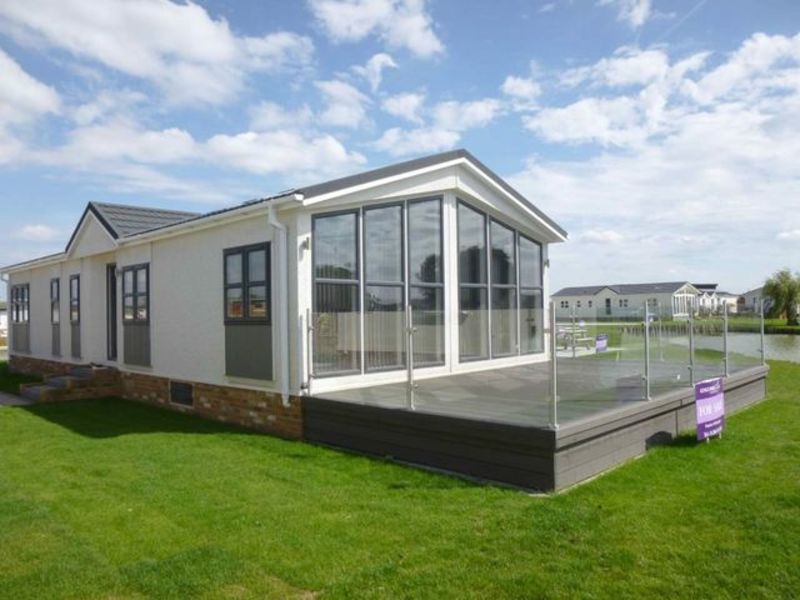 Wolds Retreat Park Homes for Sale