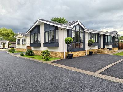 Enjoy a new lifestyle at The Hermitage park in Berkshire