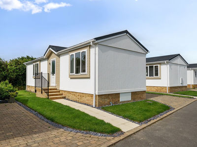 Manor Farm Court