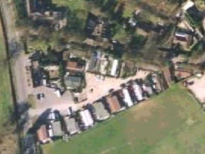Picture of Fairfields Mobile Homes Park, Berkshire