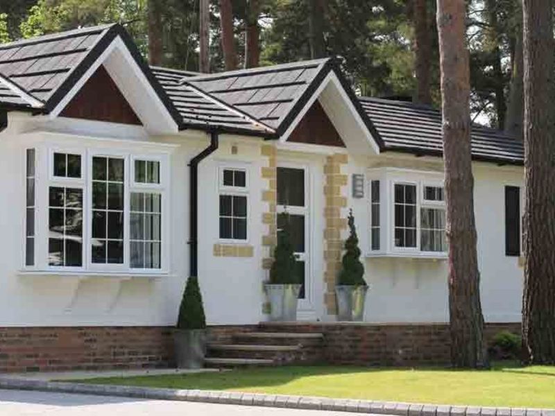 Lone Pine Park Lodges for Sale