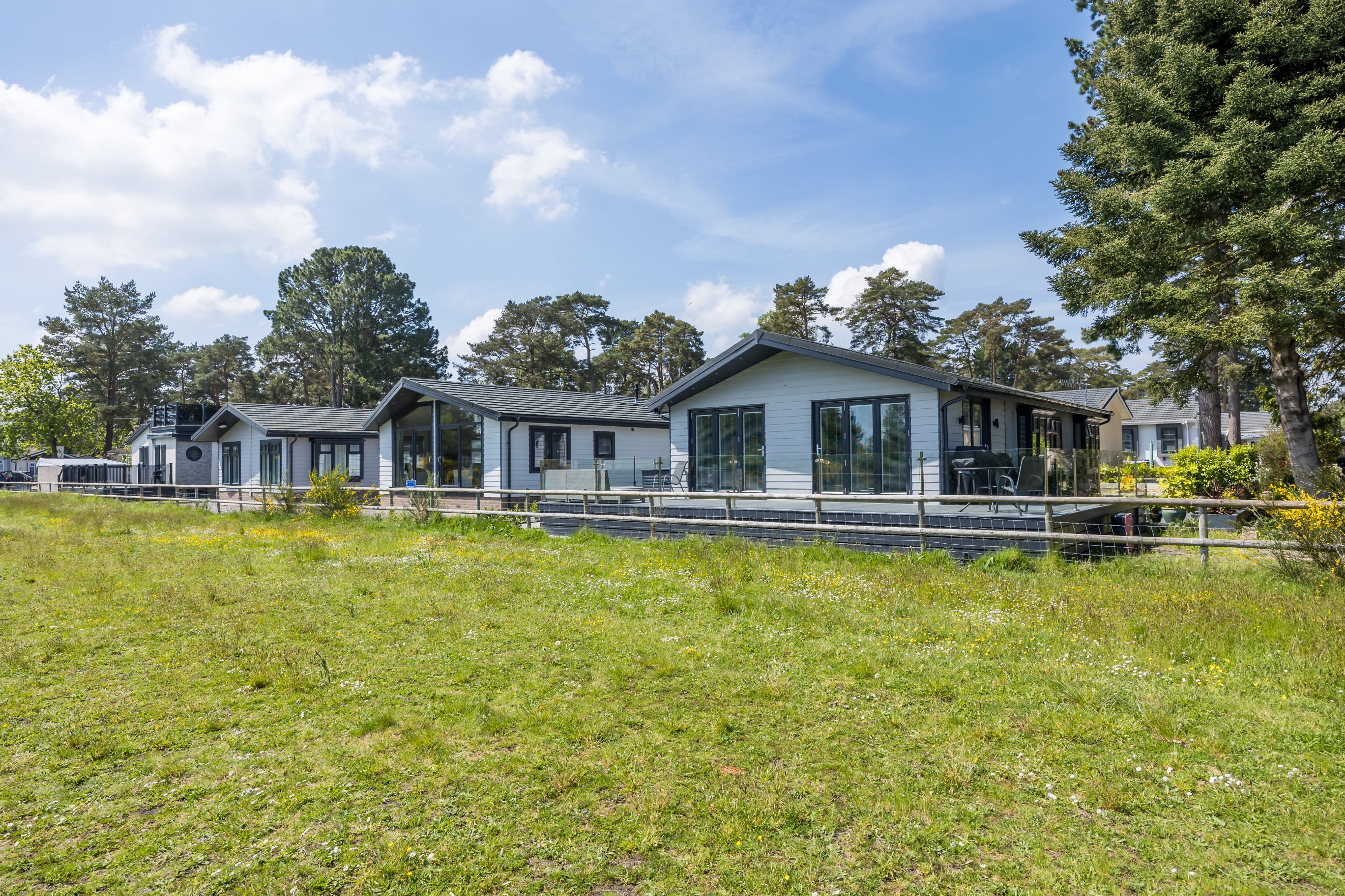 Lone Pine Park Residential Park Homes for sale in Fernwood, Dorset