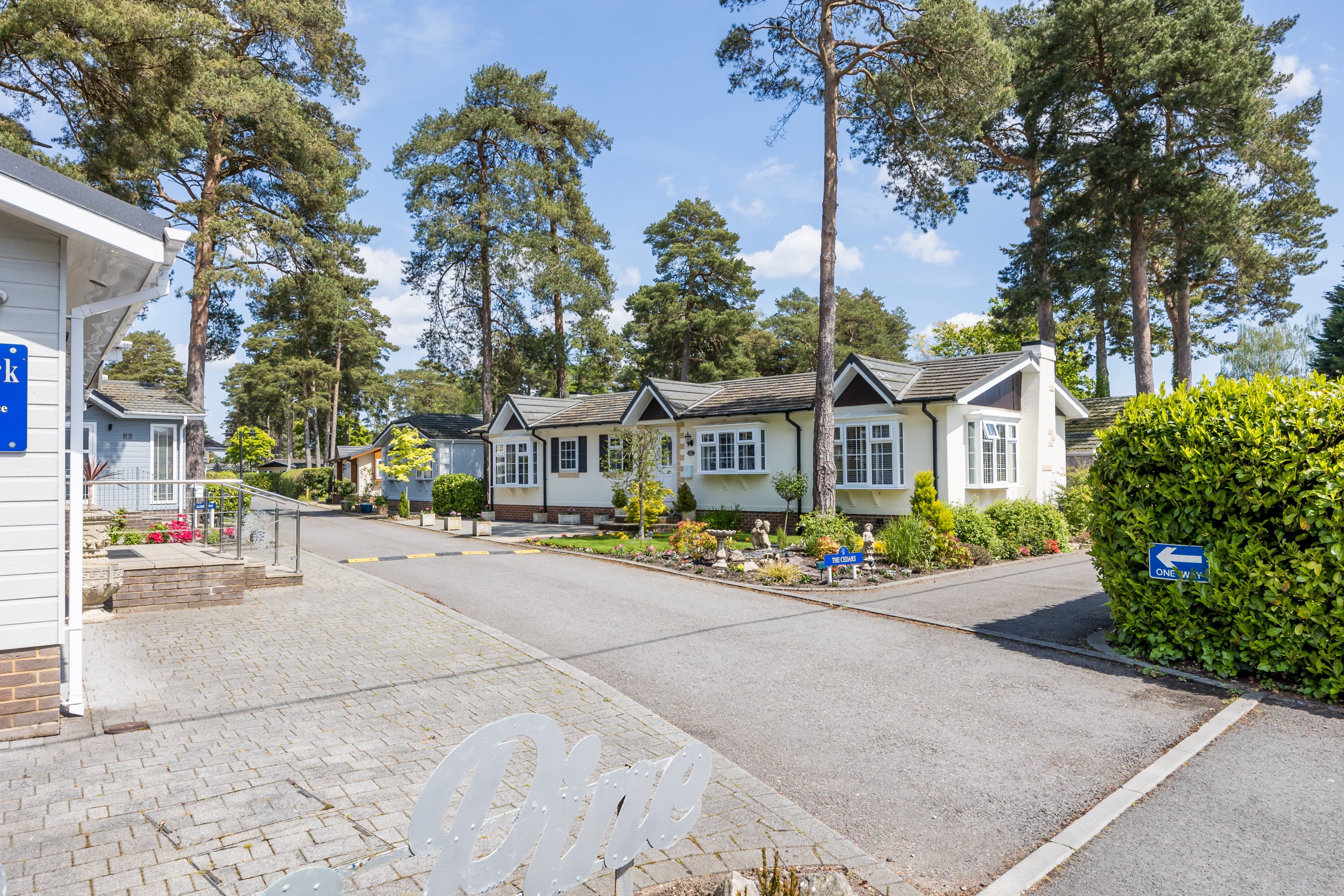 Lone Pine Park Residential Park Homes for sale in Fernwood, Dorset