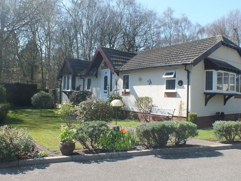 OaklandsGrange Parks Park Homes for Sale