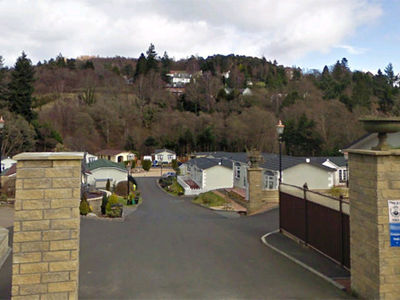 Park-village-entrance