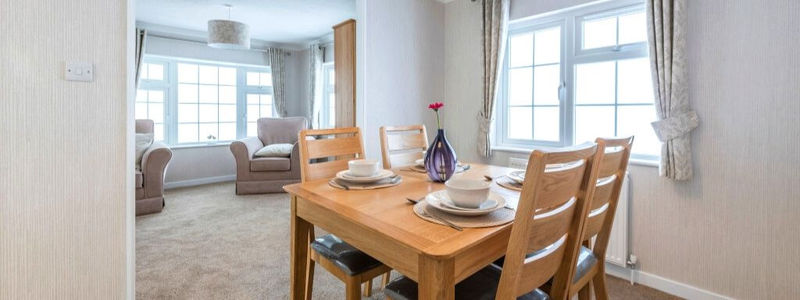 Omar Middleton dining area