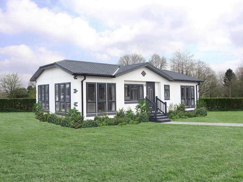 Wolds Retreat Park Homes for Sale